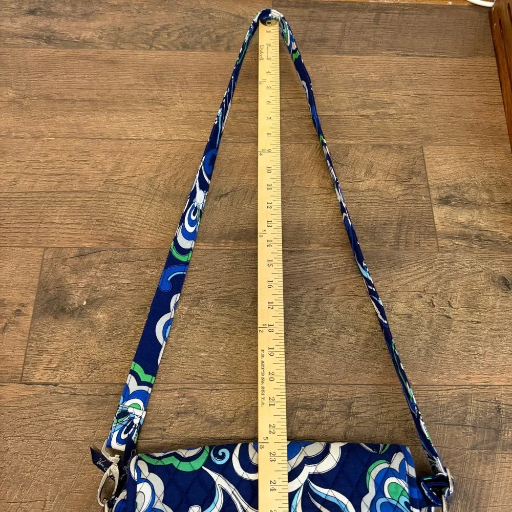 Vera Bradley Turnlock‎ Crossbody Bag Blue Rhapsody Quilted